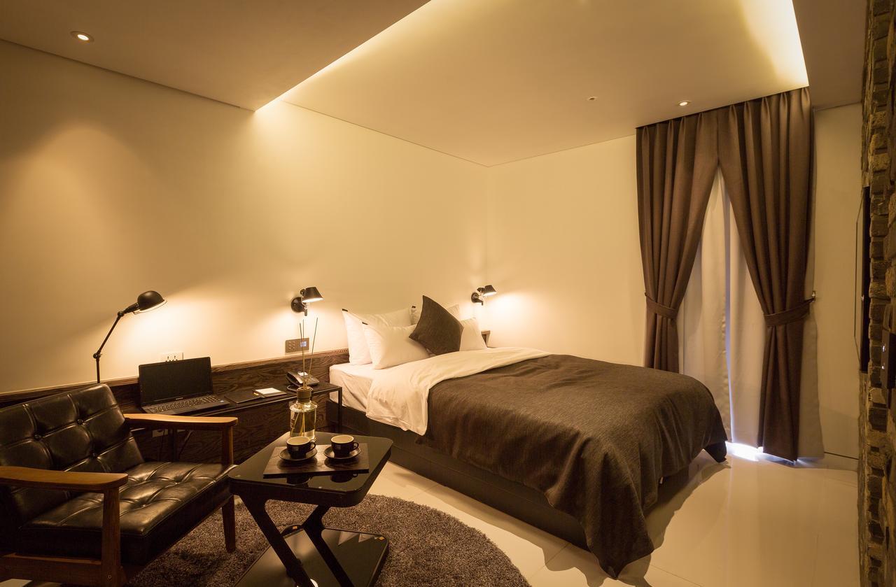 Trang Blue Hotel Seoul Exterior photo