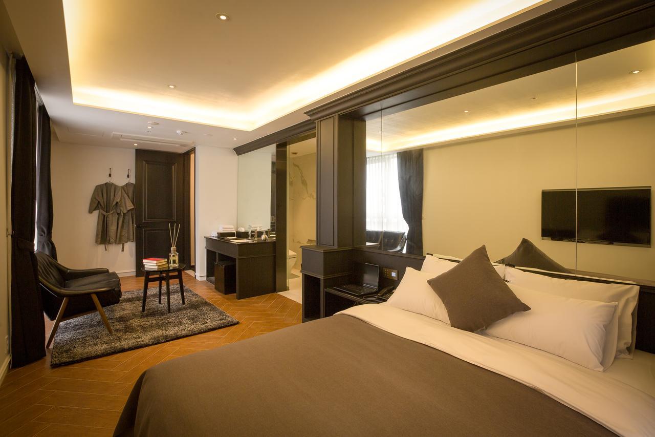 Trang Blue Hotel Seoul Exterior photo